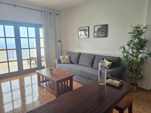 VV Mirador Isla Bonita "by henrypole home"