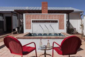 Large West Texas Suite at Iconic Property