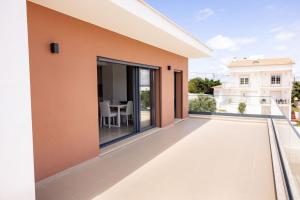 Santana Beach Apartment - BY SCH
