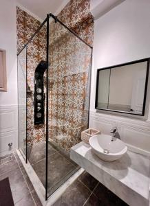 Galleria moon valley apartment