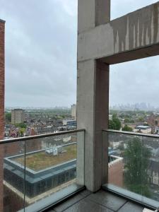 Flat in upton park 5 mins walk