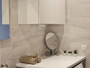 There is no planet like E Planet