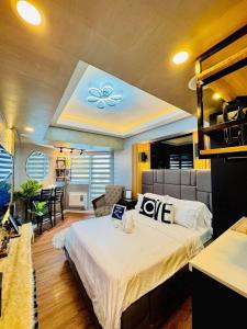 SM Bicutan Condo by RIO
