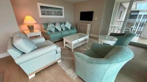 Island Beach Club P2A