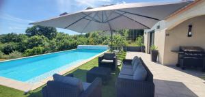 Villa 6 Personnes 3 Chambres distinctes et piscine privée 5X10