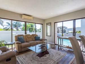 Mind-Body-Soul Guesthouse on Featherbrooke Estate, Krugersdorp, South Africa