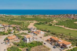 Elegant 6BR Oasis with Ocean Views Pool & Golf