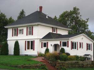 Linden Homestead - Stanley Bridge