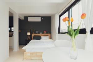 Mangwon Yani B house k pop