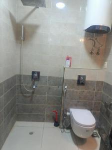 Female Guests Only Private Room in Shared Apa