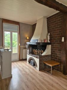 Maisons de vacances Maison de Caractere 4-8 Pers : photos des chambres
