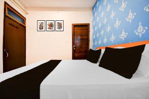 Hotel O Brij Inn and Banquets