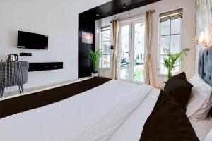 Hotel O Swiss Cottage