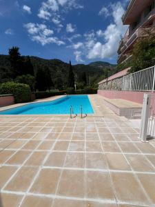 Beau 2 pièces avec jardin