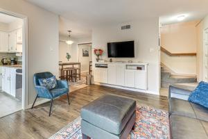 WFH-Friendly Condo Near Galleria in North Dallas!