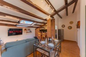 TGN-HistoricalCenter-Views-Cozy-Gastro-WiFi-2pax19