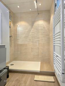 Les Embruns - Super Vue mer, refait à neuf avec parking privée à La Ciotat - BY AURAconciergerie