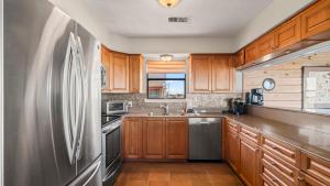 Come stay and be Just-Beachy