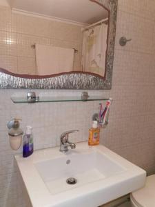 Markou Mpotsari 19 & Hras, Perigiali , Korinthias