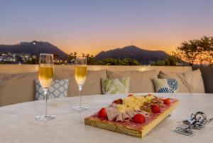 Cabo Marina Luxury Condo Jacuzzi & Terrace