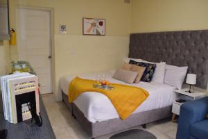 Aptostudio pequeño y exterior 2 hab en Santa Lucia