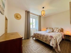 Maisons de vacances Au Ptit Gardin - 10 minutes from Utah Beach : photos des chambres