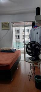 Quarto e Banheiro Exclusivos Barra da Tijuca em Apartamento Compartilhado