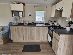 Cornish Crantock Holiday Sandy Toes