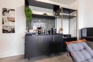 Studio c piscina, Wi-Fi e ar na Vila Gomes Cardim