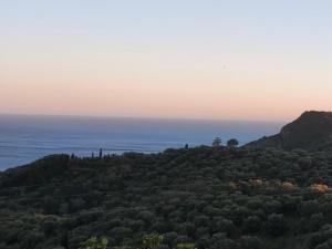 Koutsoukelis-house - 3hvězdičkové hotely ve městě Afionas