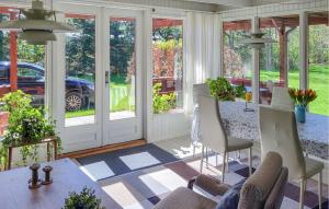 Awesome Home In Glesborg With Wifi