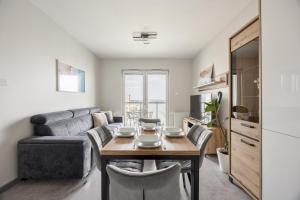 Lily Apart - Amber Expo and Stadium Apartment & Parking