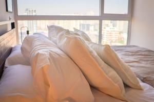 HOM I TOP1 Amplio y Luminoso Depto 1D1B en Nunoa