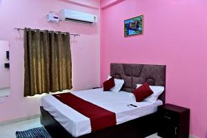The Sunrise Ayodhya Guest House