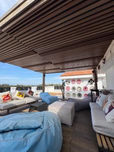 Artsy Open Space for Family only