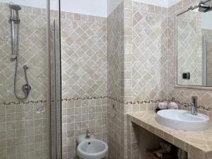 Olivo Al Mare - by Host4U