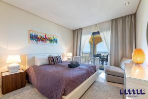 Seaviews Luxury Apt La Quinta By Better Booking