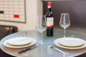 Large Studio Terrace, Principe Real, WIFI, Calm