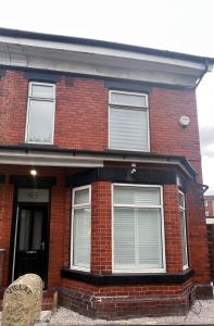 Moorfields Villas