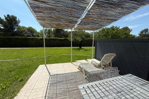 Stone mas in residence with pool