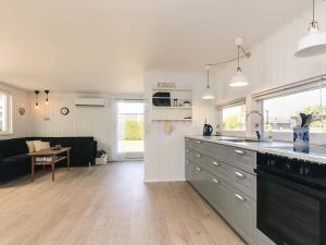 6 person holiday home in Karrebæksminde