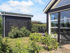 6 person holiday home in Karrebæksminde-By Traum