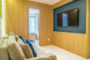 In Mare Bali Flat Premium Santorini by Qavi