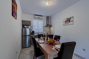 Seaside family friendly house with a swimming pool Vela Luka, Korcula - 12289