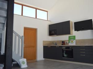 Maisons de vacances Maison renovee en Berry : terrasse, jardin prive, proche Chateauroux et nature - FR-1-591-164 : photos des chambres