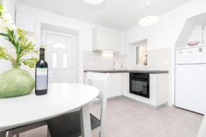Apartments by the sea Veli Losinj, Losinj - 24542