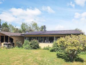 6 person holiday home in Bogø By