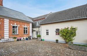 Two-Bedroom Apartment In Middelfart