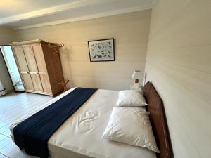 Maisons de vacances House in Brittany near Petit Havre Beach : photos des chambres