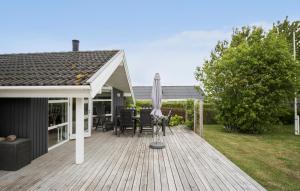 Three-Bedroom Holiday Home In Assens